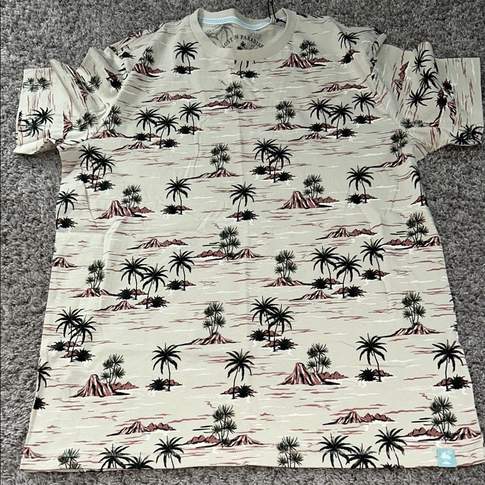 🆕 free planet lost in paradise‎ t shirt super soft island medium